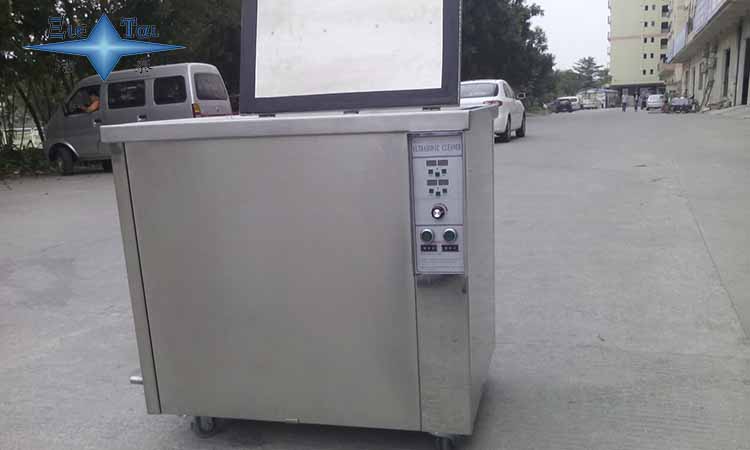 桉木模板還是楊木板好?選對(duì)節(jié)省工程成本