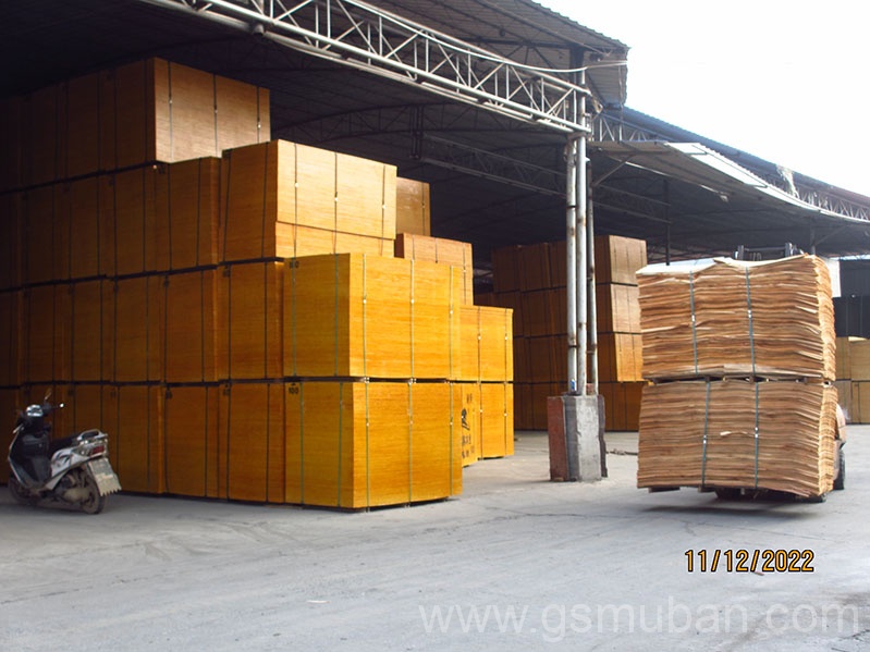 工地使用建筑模板的混凝土表面臟污怎么解決? 工地使用建筑模板的混凝土表面臟污怎么解決?