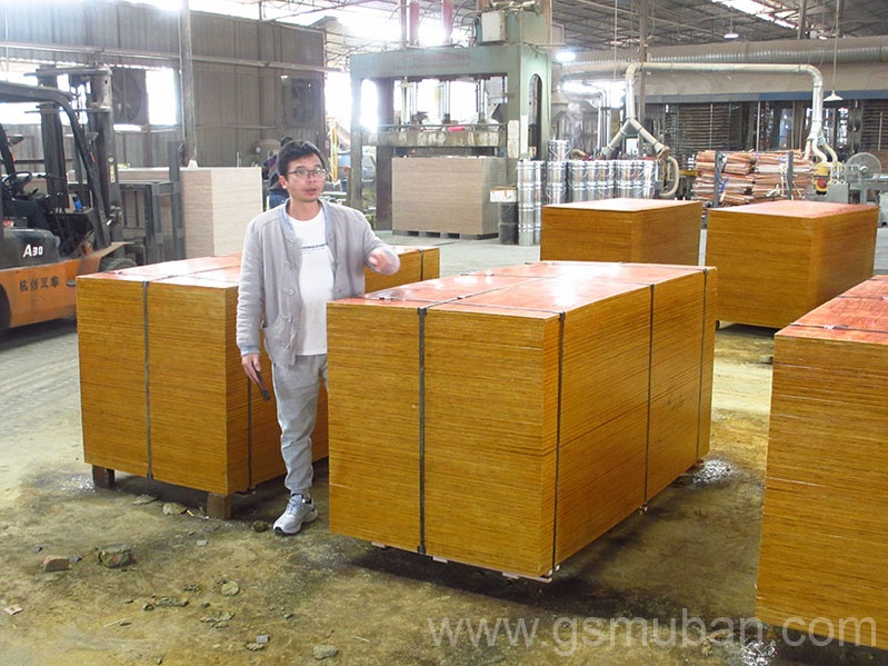 工程上用模板多少一張?建筑模板價格 工程上用模板多少一張?建筑模板價格